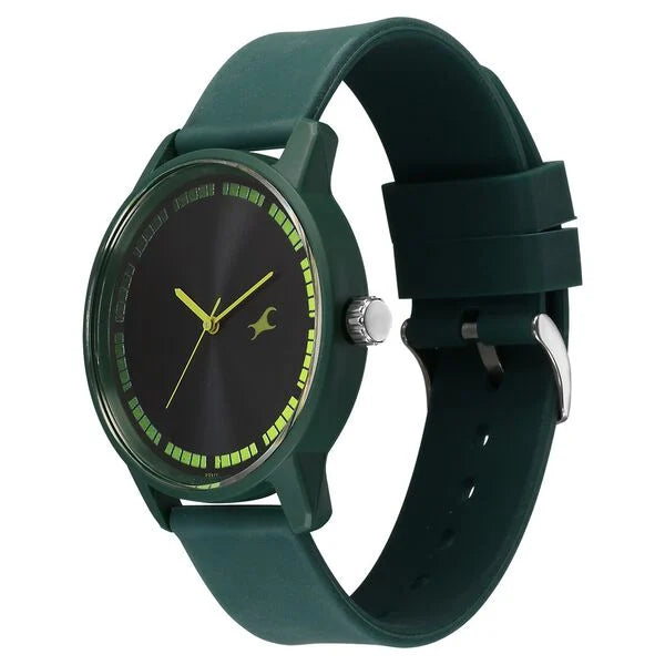 Fastrack Tees Urbanique Quartz Analog Black Dial Silicone Strap watch For Guys