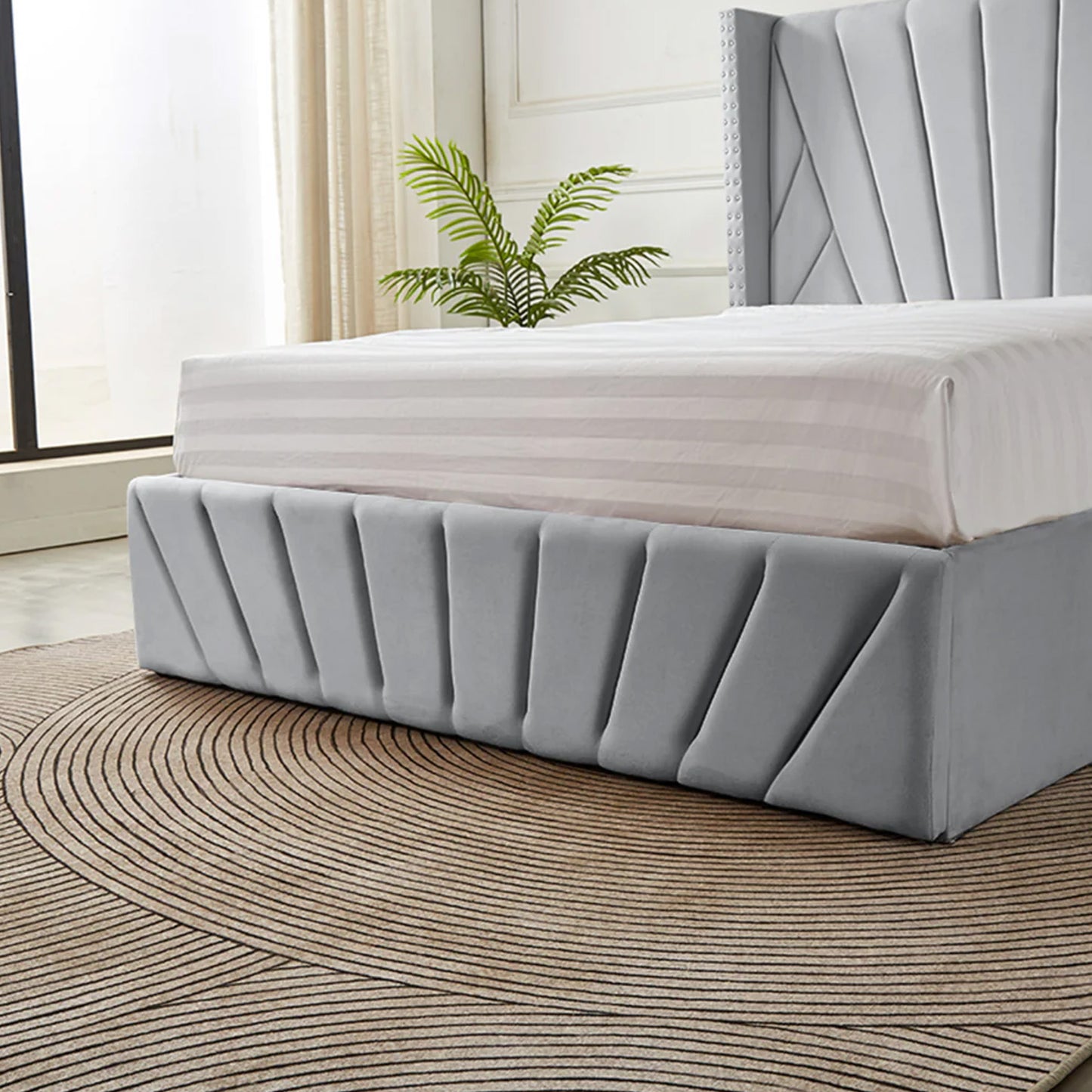 Queen Size velvet fabric Storage Bed- Light Grey (152*190)
