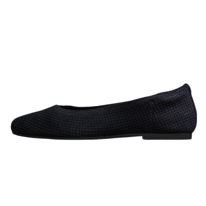 Plush Square Flats