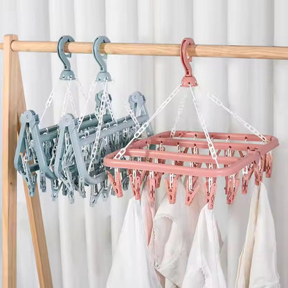 Cloth Hanger 32 Clips