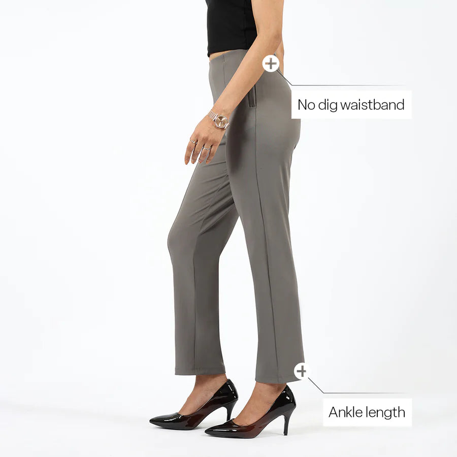 Ultimate Straight Pants (Gowri Greay Dark)